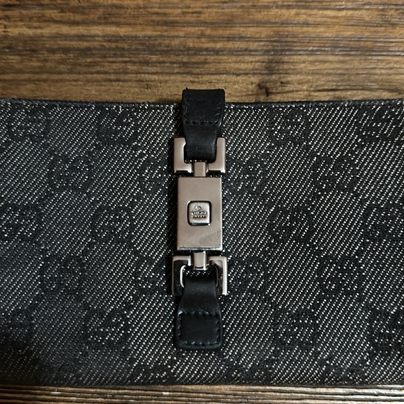 Gucci black long wallet, see photos for condition - Picture 12 of 13